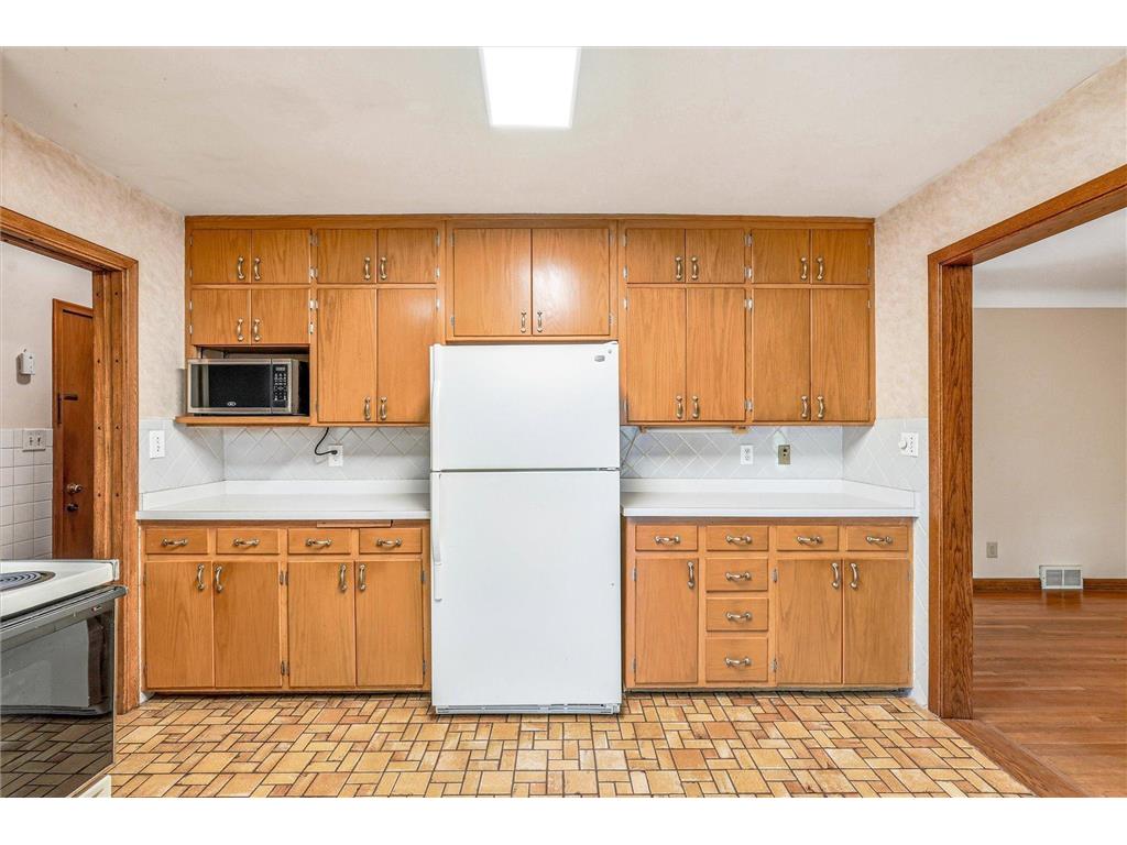 1638 Glenview Court Arden Hills MN 55112 7068823 image18