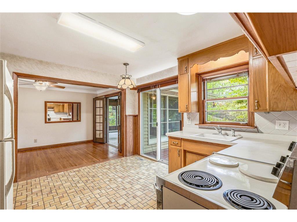 1638 Glenview Court Arden Hills MN 55112 7068823 image19