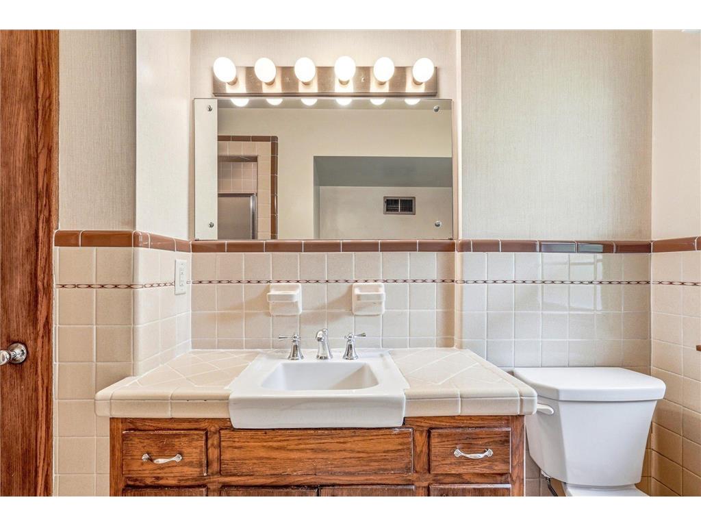 1638 Glenview Court Arden Hills MN 55112 7068823 image29