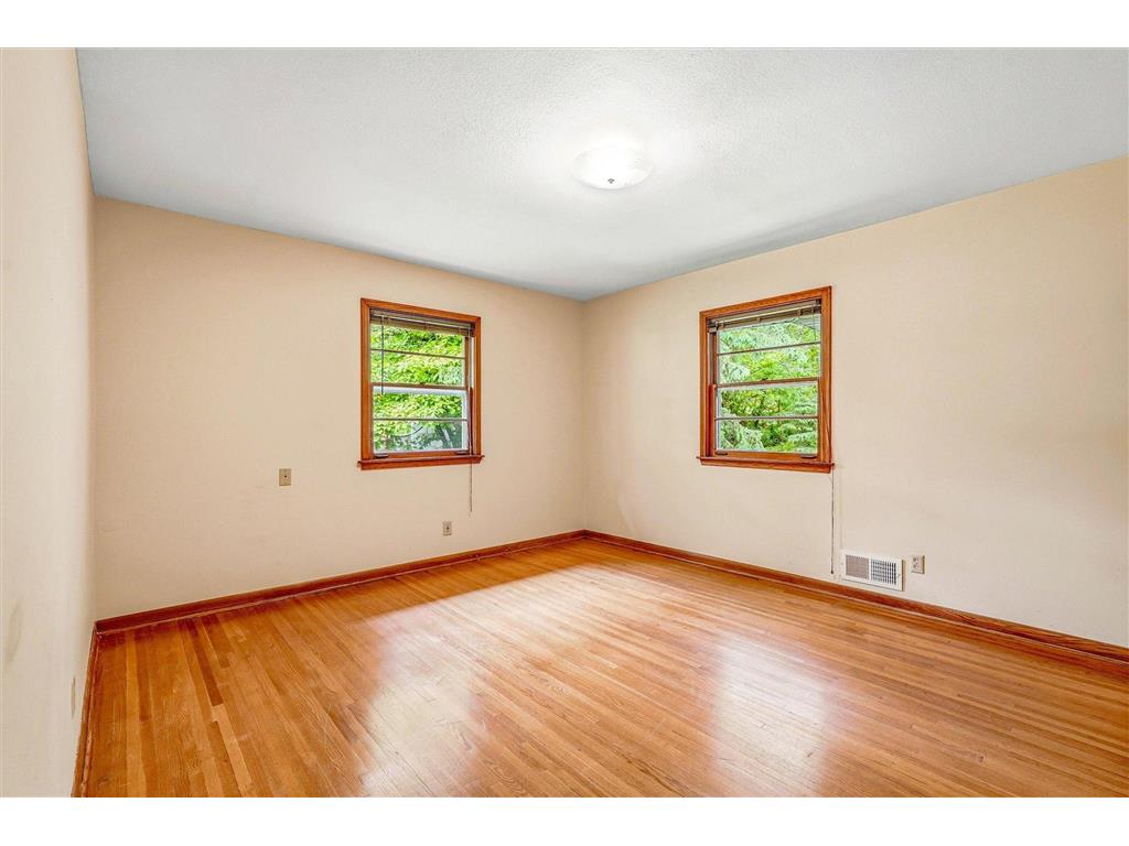 1638 Glenview Court Arden Hills MN 55112 7068823 image34