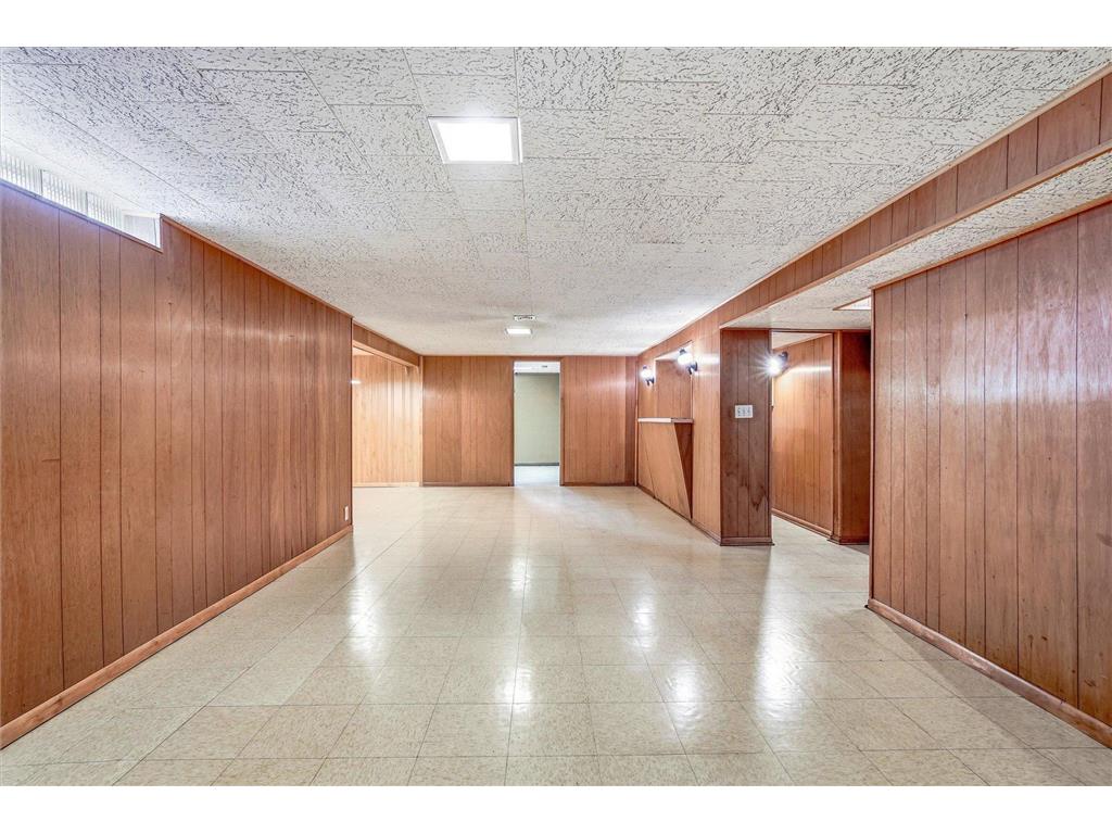 1638 Glenview Court Arden Hills MN 55112 7068823 image42