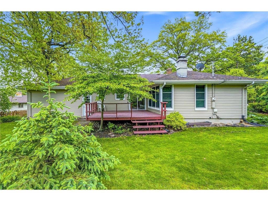 1638 Glenview Court Arden Hills MN 55112 7068823 image53
