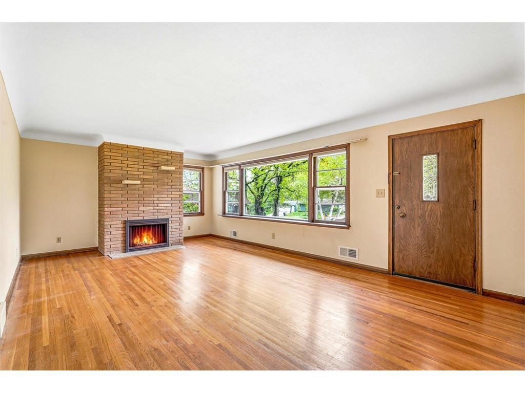 1638 Glenview Court Arden Hills MN 55112 7068823 image8