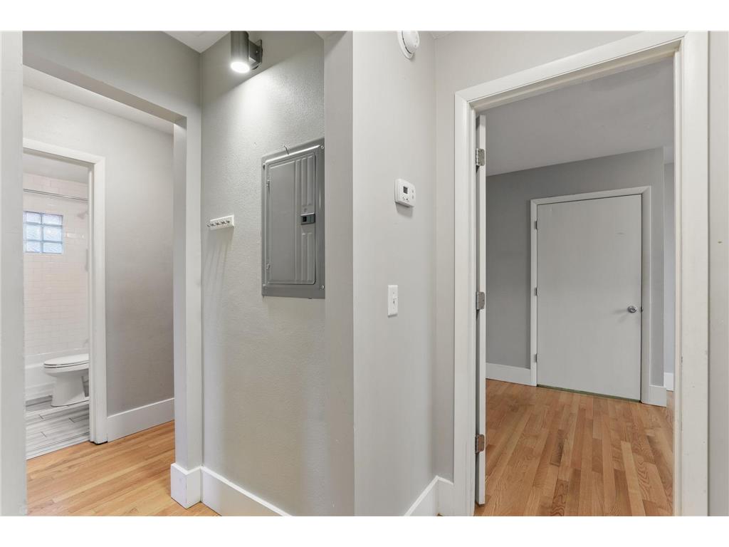 1638 Marshall Avenue Saint Paul MN 55104 7064227 image23