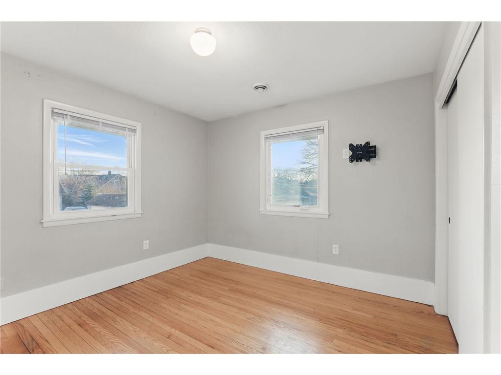 1638 Marshall Avenue Saint Paul MN 55104 7064227 image24