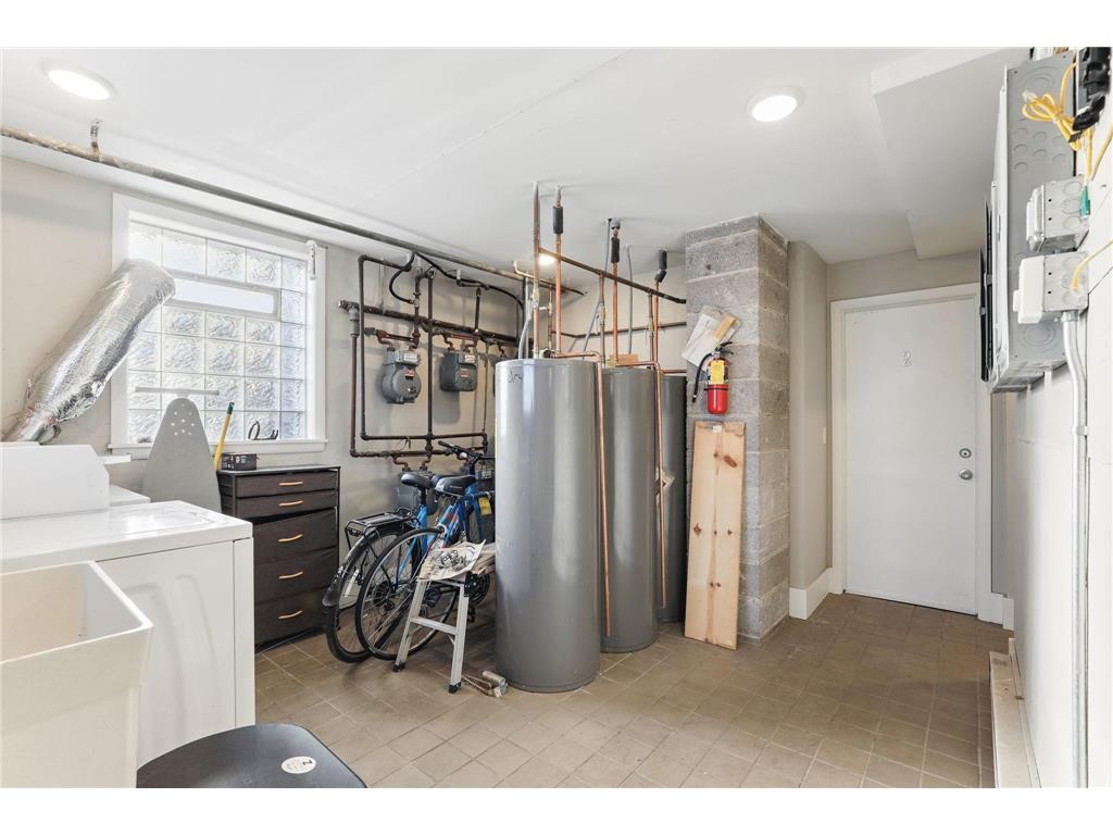 1638 Marshall Avenue Saint Paul MN 55104 7064227 image28