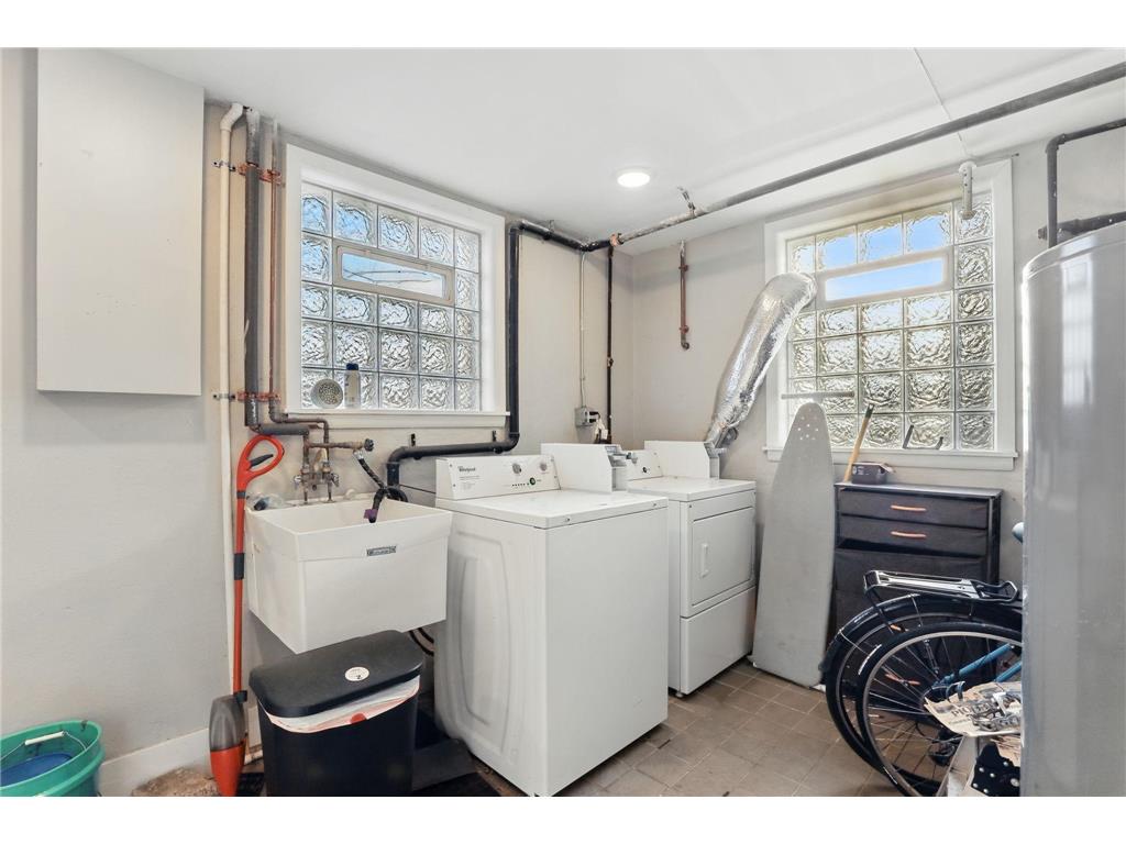 1638 Marshall Avenue Saint Paul MN 55104 7064227 image29