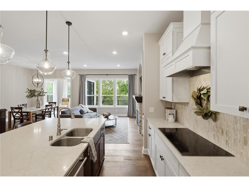 16383 Glory Lane Eden Prairie MN 55344 7073636 image2
