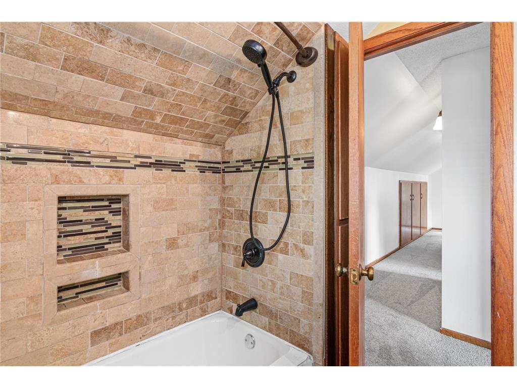 1639 Chamber Street Saint Paul MN 55106 7100926 image15