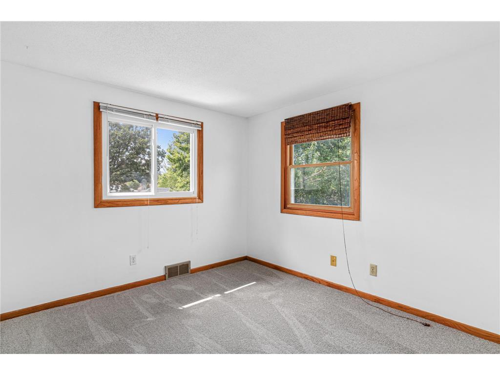 1639 Chamber Street Saint Paul MN 55106 7100926 image16