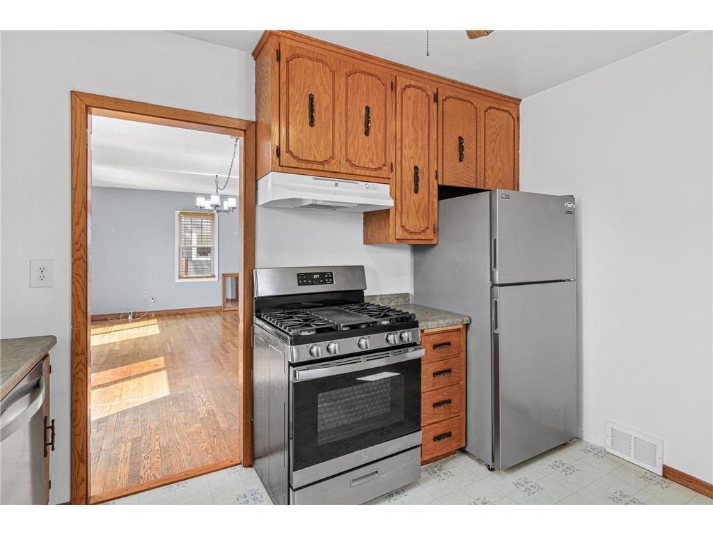 1639 Chamber Street Saint Paul MN 55106 7100926 image9