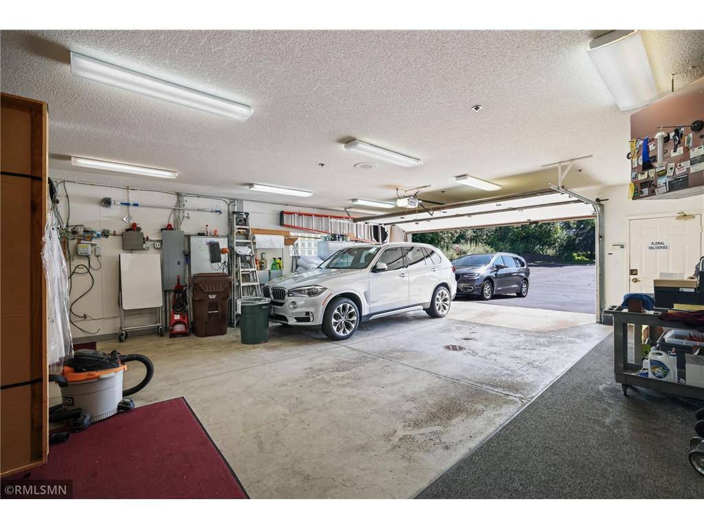 16394 Glory Lane Eden Prairie MN 55344 7007231 image31