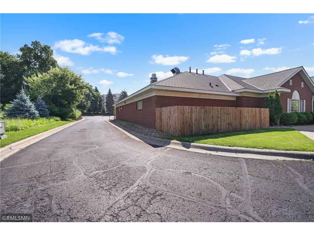 16394 Glory Lane Eden Prairie MN 55344 7007231 image33