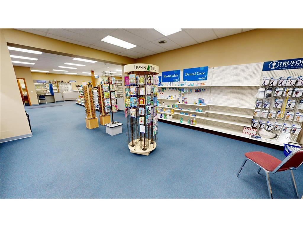 164 E 2nd Street Redwood Falls MN 56283 6792209 image18