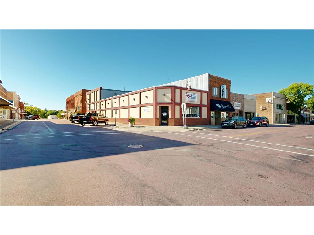 164 E 2nd Street Redwood Falls MN 56283 6792209 image2