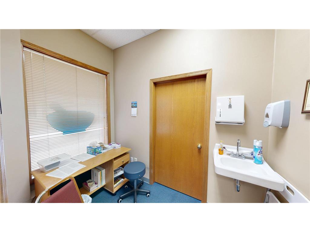 164 E 2nd Street Redwood Falls MN 56283 6792209 image20