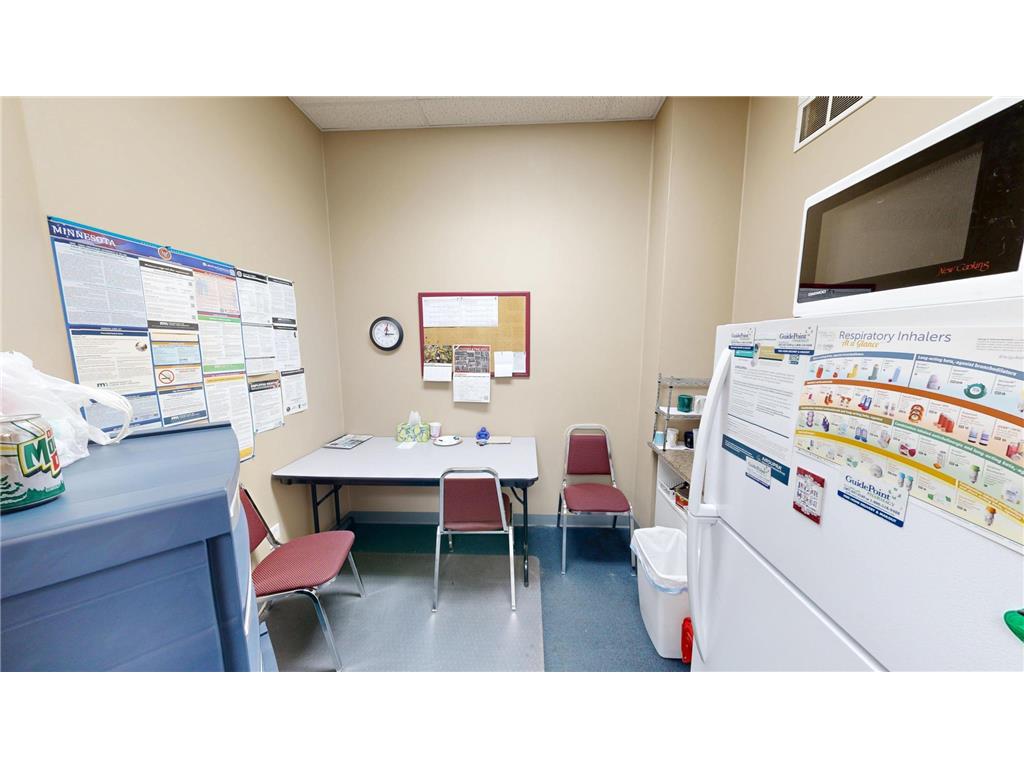 164 E 2nd Street Redwood Falls MN 56283 6792209 image22