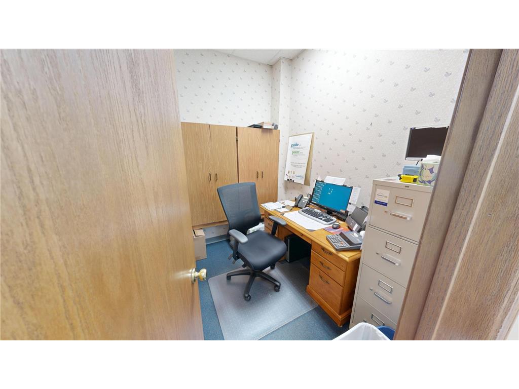 164 E 2nd Street Redwood Falls MN 56283 6792209 image23