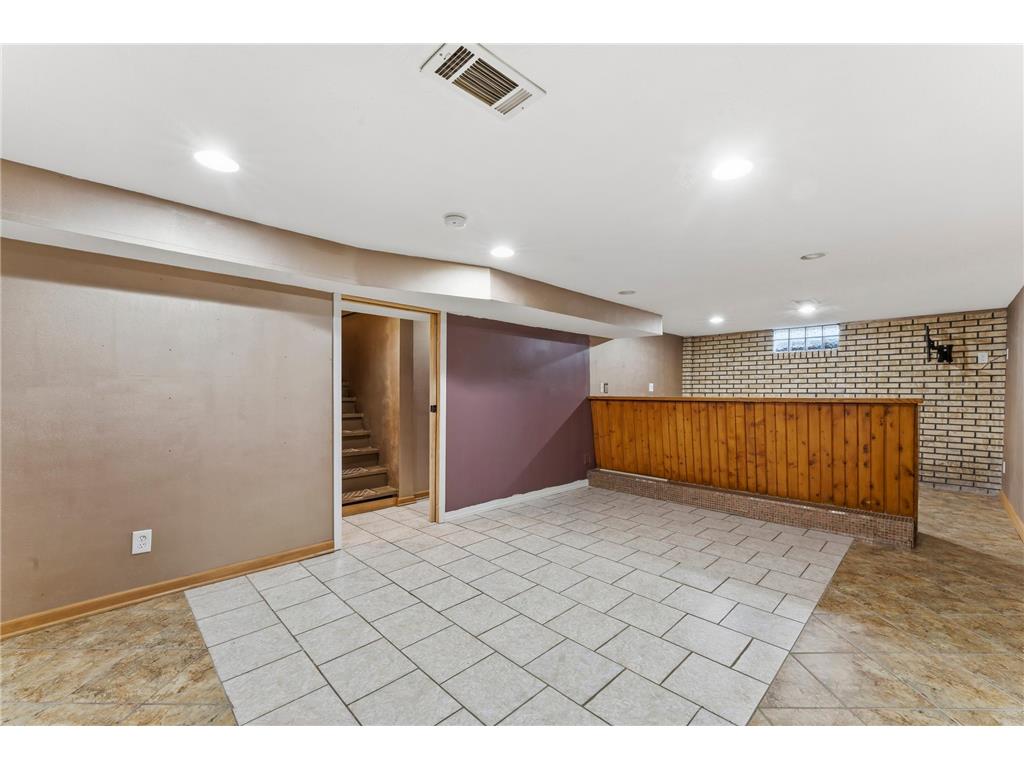 1640 1st Avenue NE Rochester MN 55906 7099373 image19