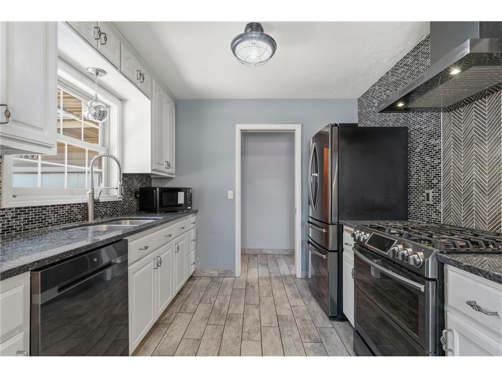 1640 1st Avenue NE Rochester MN 55906 7099373 image3