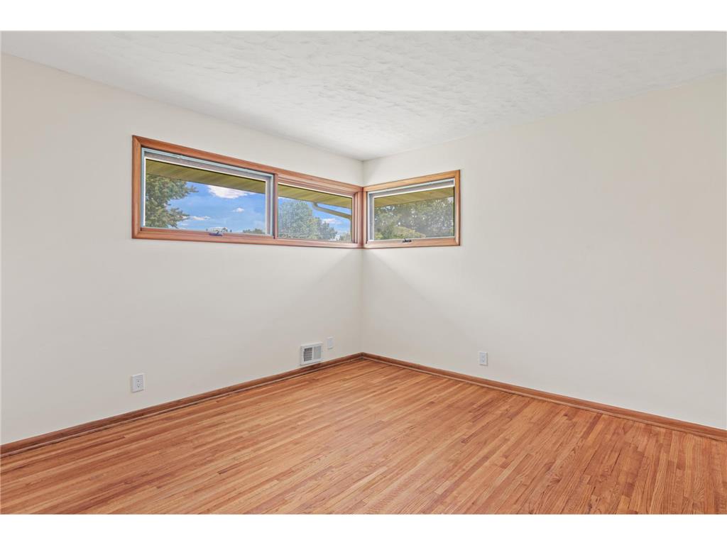 1640 7th Street NW New Brighton MN 55112 7089862 image15