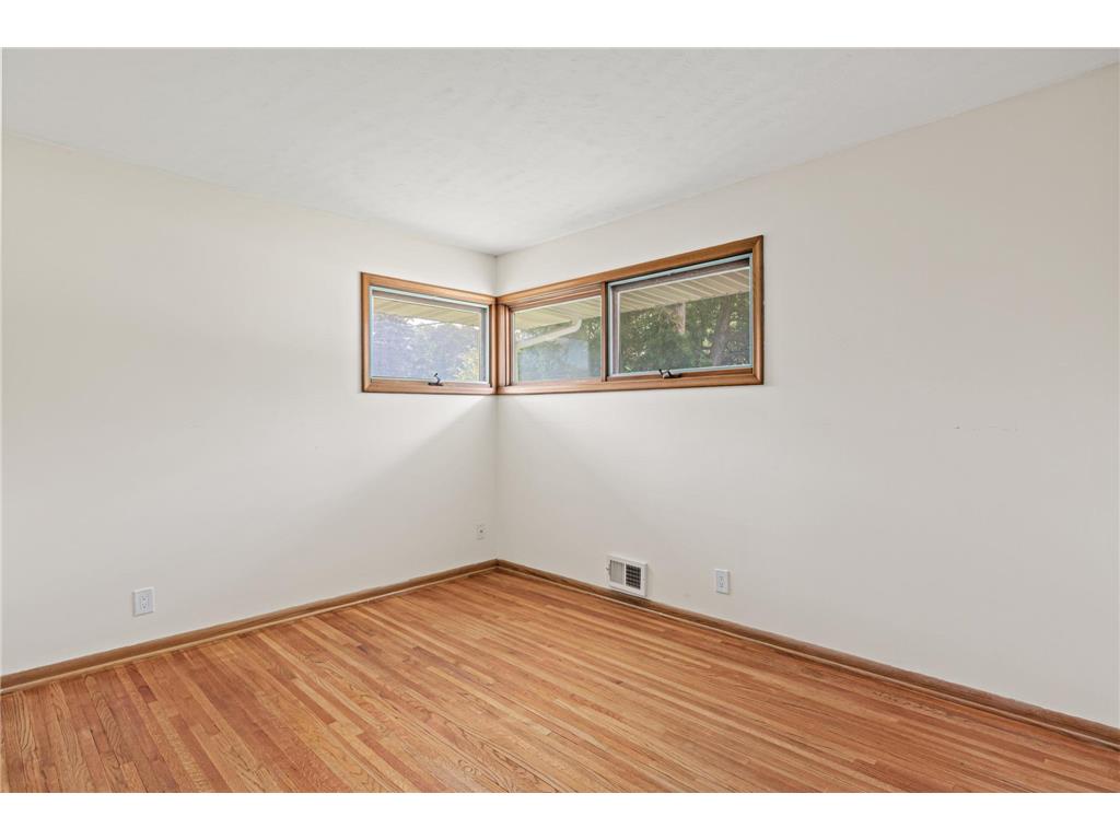 1640 7th Street NW New Brighton MN 55112 7089862 image18