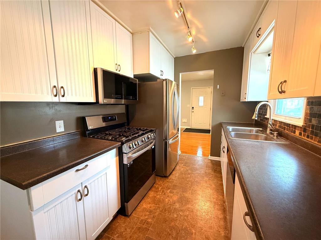 1640 Montana Avenue E Saint Paul MN 55106 7083171 image17