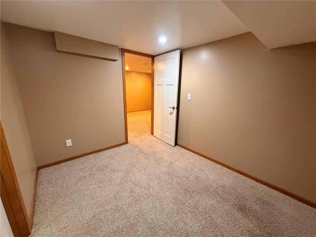 1640 Montana Avenue E Saint Paul MN 55106 7083171 image34