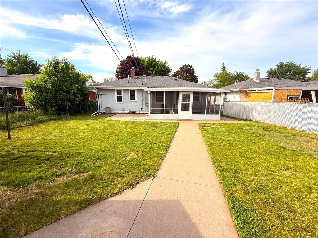1640 Montana Avenue E Saint Paul MN 55106 7083171 image5