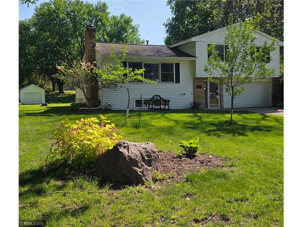 16401 Temple Drive S Minnetonka MN 55345 7080043 image1