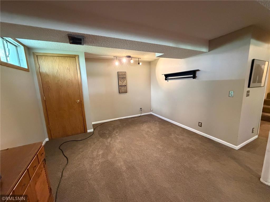 16401 Temple Drive S Minnetonka MN 55345 7080043 image18