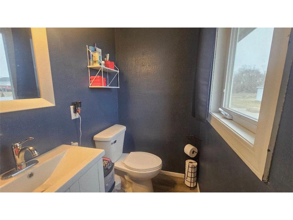 16404 440th Avenue Framnas Twp MN 56267 7046033 image16