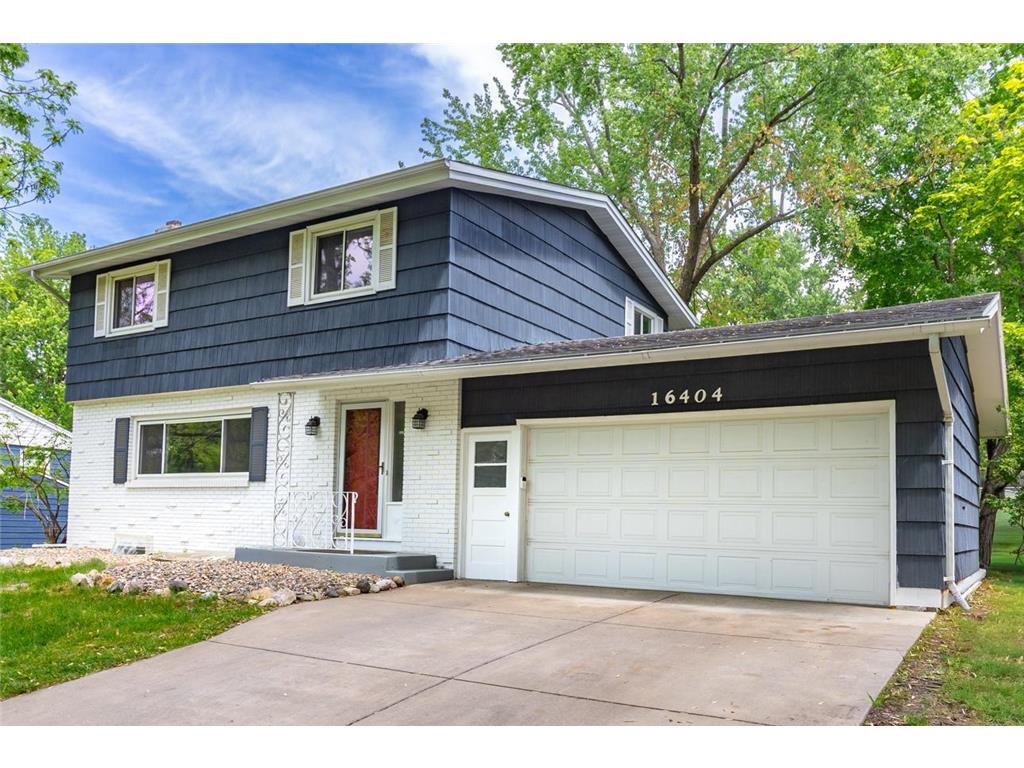 16404 Temple Drive S Minnetonka MN 55345 7078509 image1
