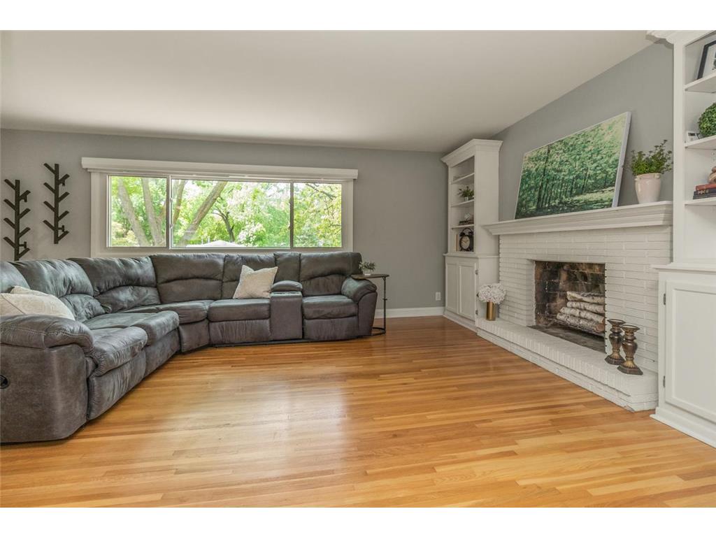 16404 Temple Drive S Minnetonka MN 55345 7078509 image10