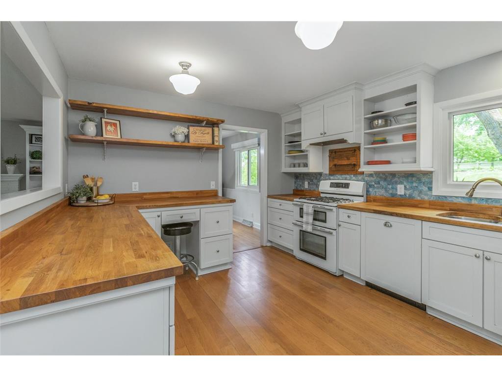 16404 Temple Drive S Minnetonka MN 55345 7078509 image14
