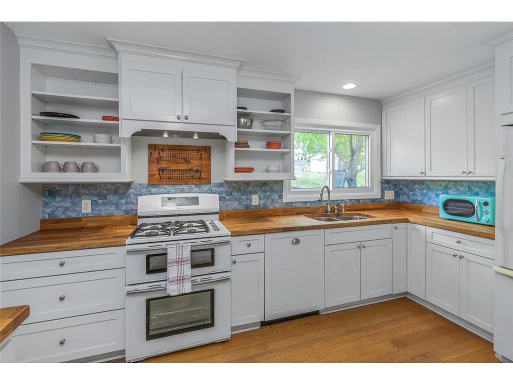16404 Temple Drive S Minnetonka MN 55345 7078509 image17