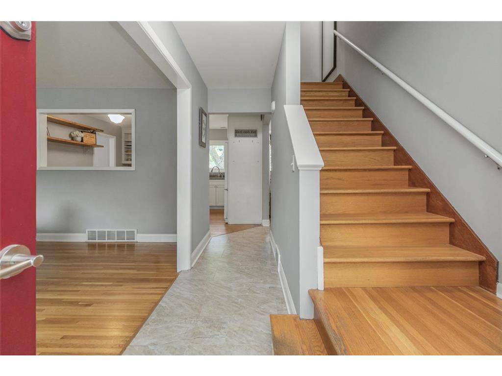 16404 Temple Drive S Minnetonka MN 55345 7078509 image4