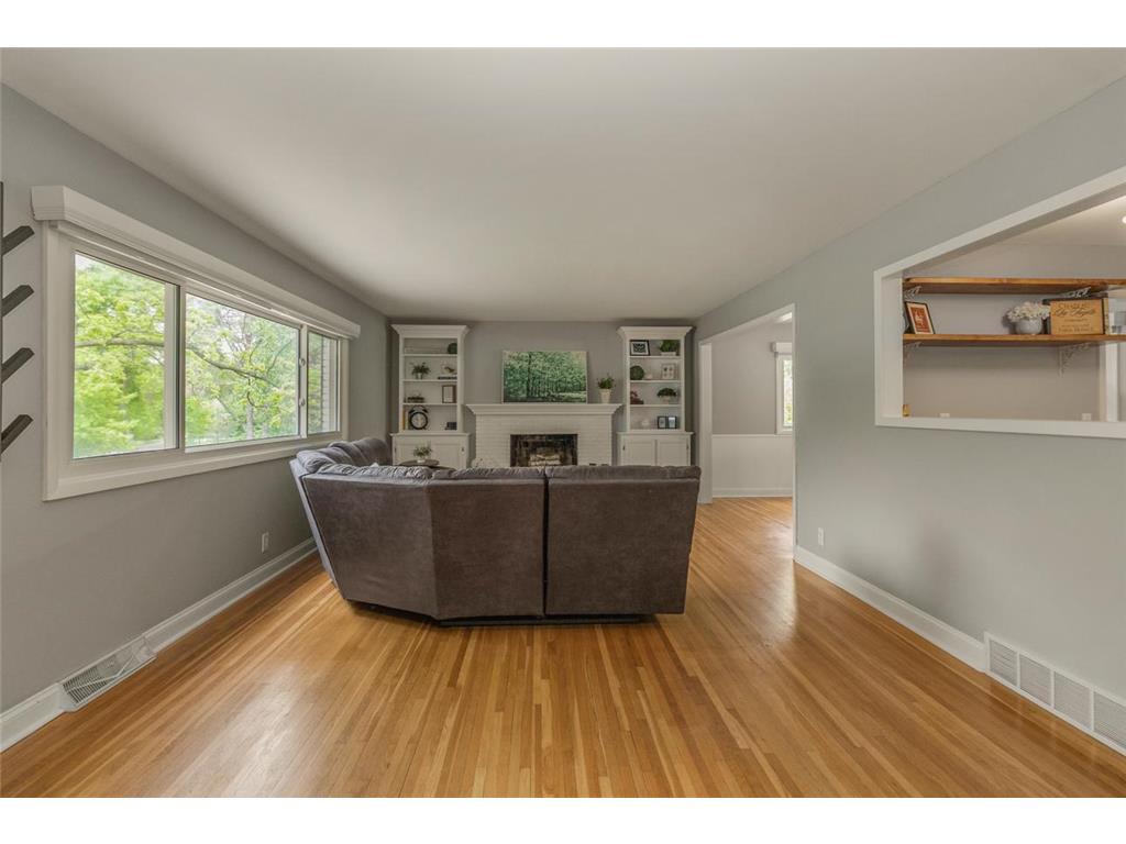 16404 Temple Drive S Minnetonka MN 55345 7078509 image6