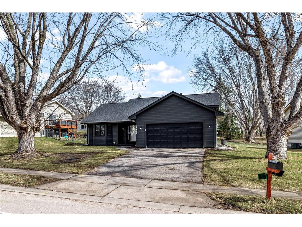 16408 Griffon Trail Lakeville MN 55044 7045516 image1
