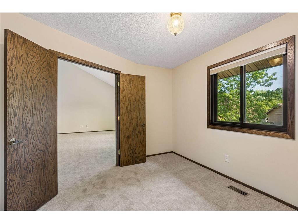 1641 61st Avenue NE Fridley MN 55432 7066260 image6