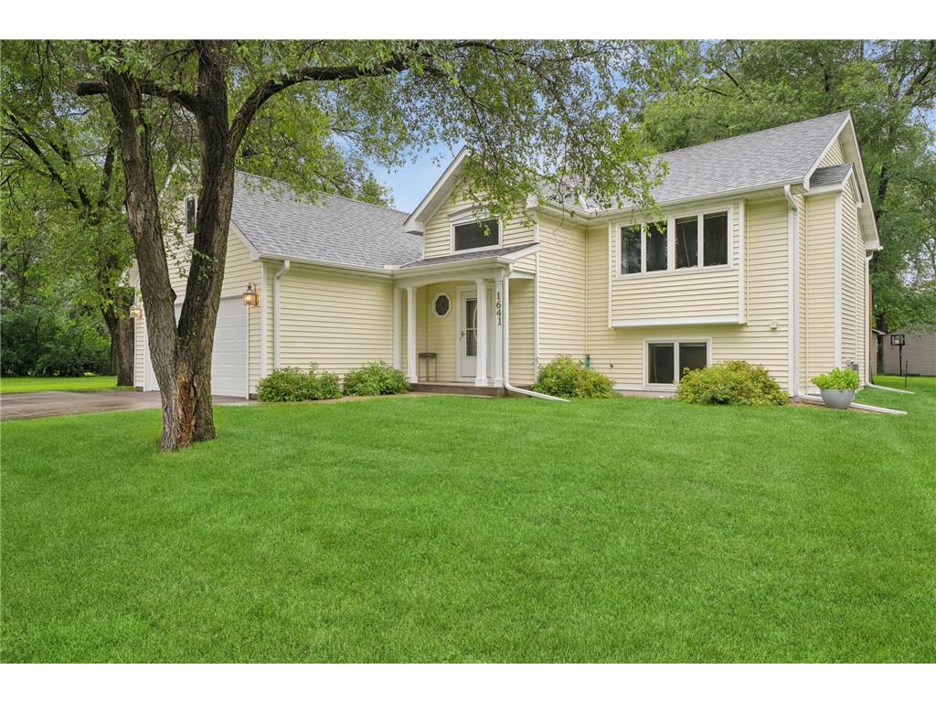 1641 Kenabec Street Big Lake MN 55309 - Mitchell 6730995 image1