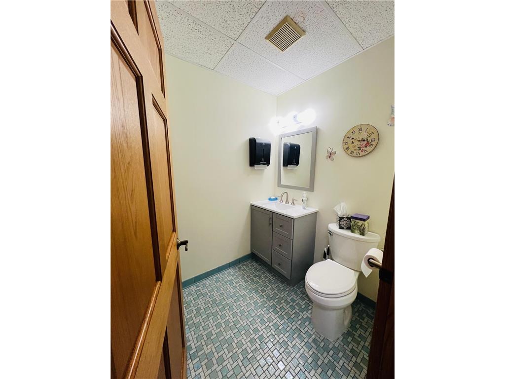 1641 Robert Street S West Saint Paul MN 55118 7094678 image12