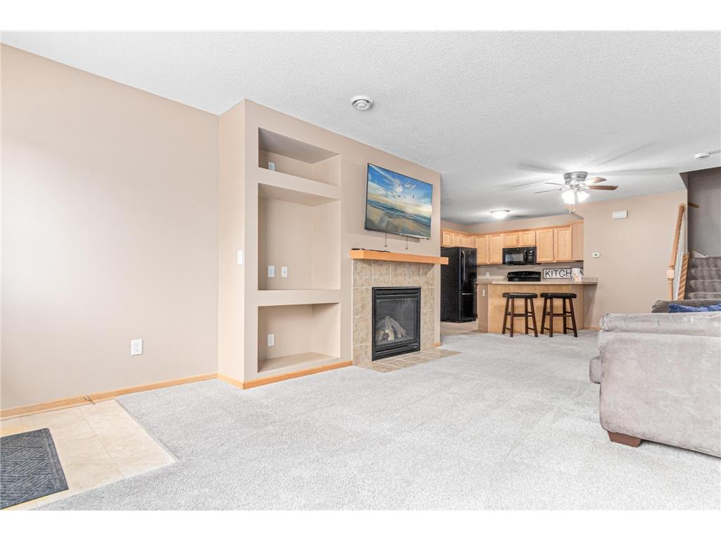 16418 Elm Creek Lane #4027, Lakeville, MN, 55044 | MLS: 6747512 | Edina ...