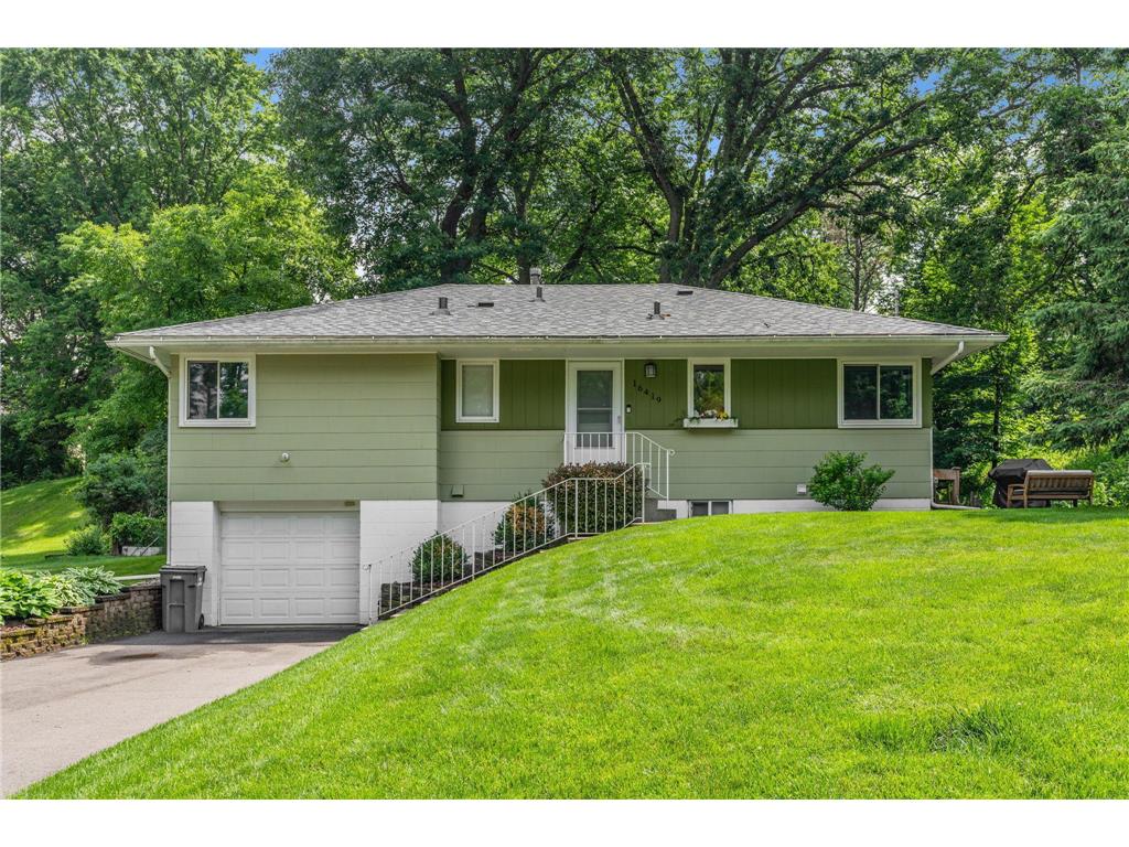 16419 Seymour Drive Minnetonka MN 55345 6742033 image1