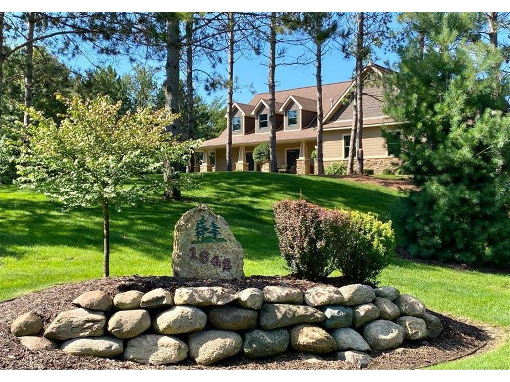 1642 40th Street, Somerset, WI 54025 MLS 6254724 Edina Realty