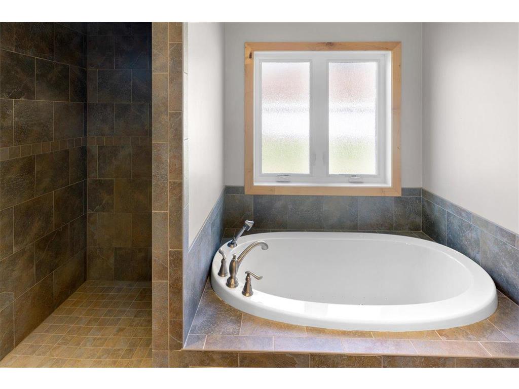 1642 Scenic Hideaway Lane NE Elysian MN 56028 - Rays 7051818 image27