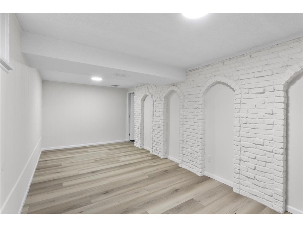 16420 4th Avenue N Plymouth MN 55447 7047980 image31