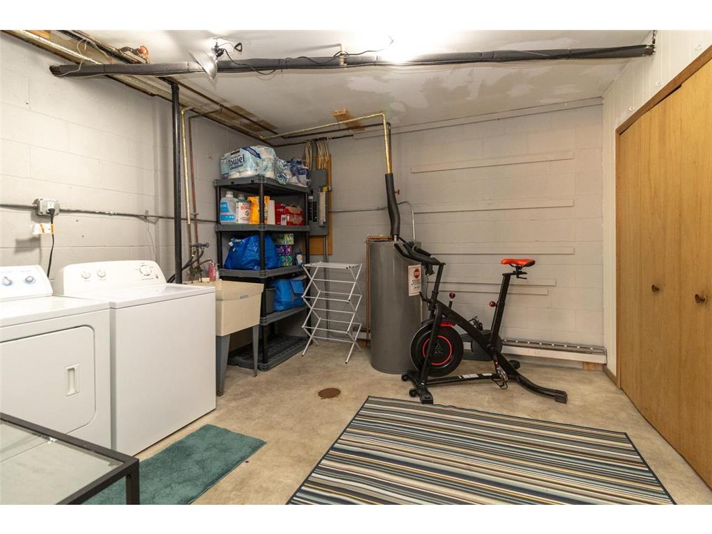 1643 Dunlap Street N #4 Saint Paul MN 55108 7007655 image18