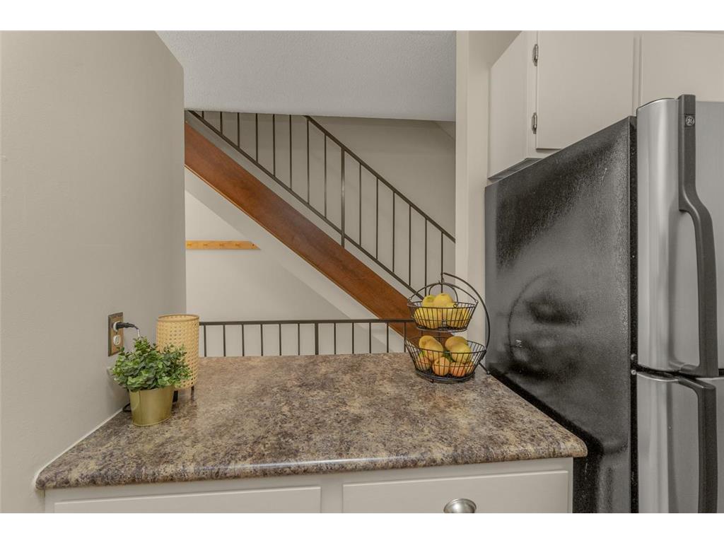 1643 Dunlap Street N #4 Saint Paul MN 55108 7007655 image9