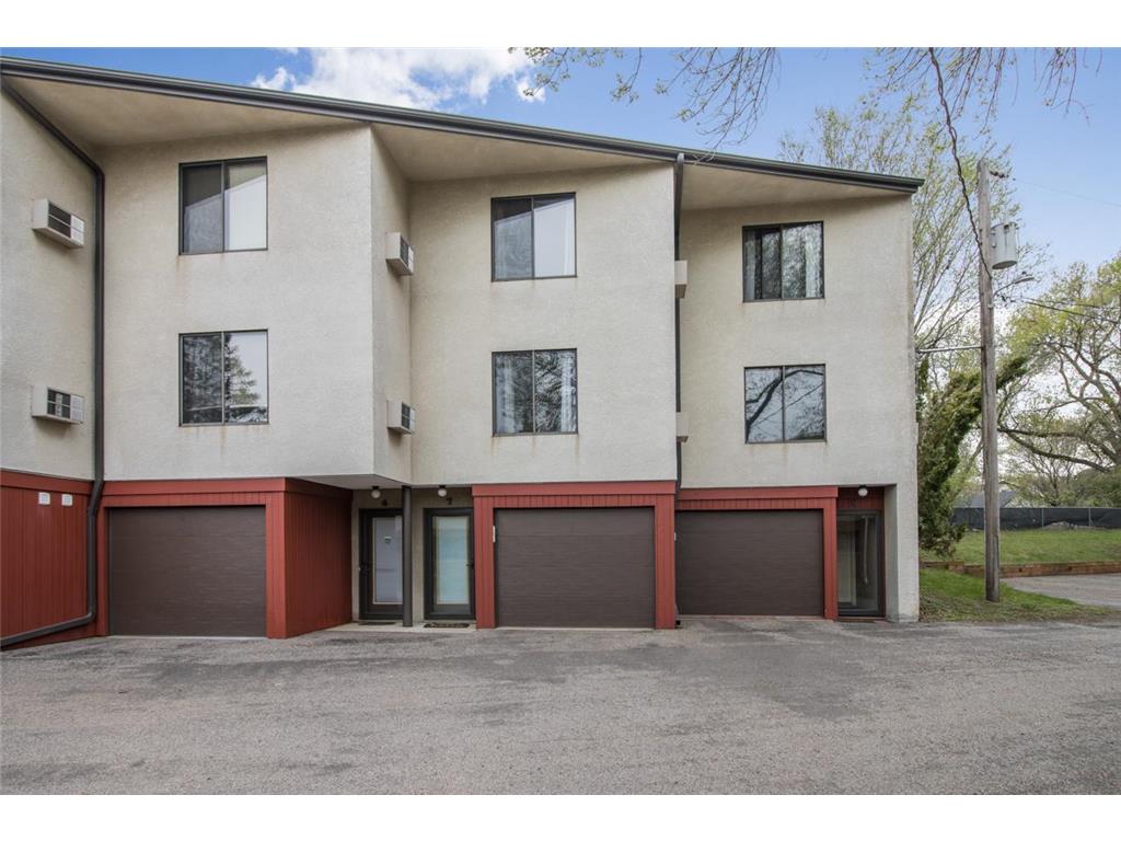 1643 Dunlap Street N #7 Saint Paul MN 55108 6354586 image1